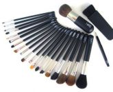 Kit com 22 pincéis réplicas NARS