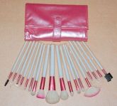 Kit 18 pincéis rosa